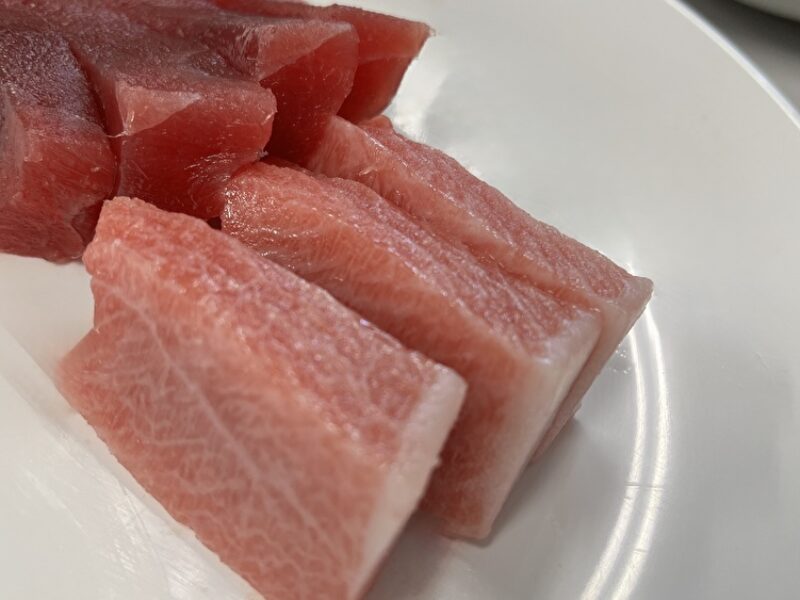 トロと赤身が同じ値段？